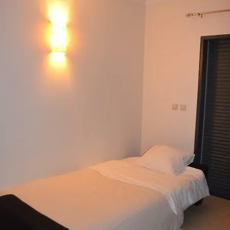 Marina Beach Apartment Lagos Exterior photo